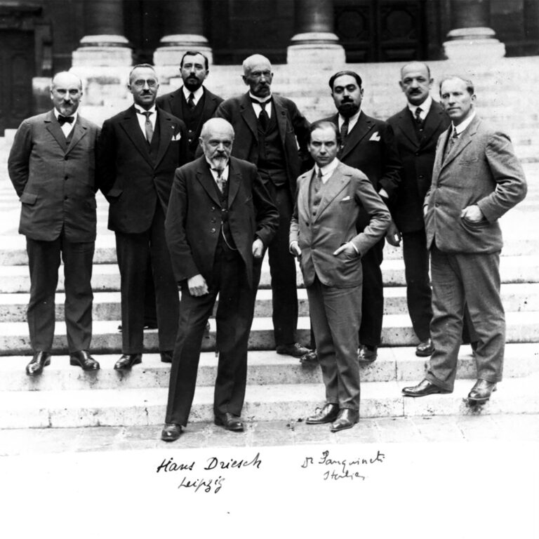 From left to right: Wietrich, Cazzamali, Warcollier, Driesch, Richet, Sanguineti, Mirahorian, Fischer, (...)